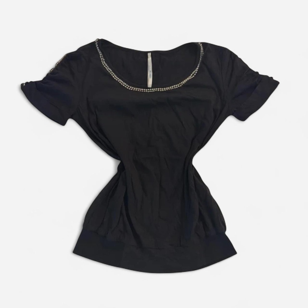 Black Y2K shirt with Diamond detailing, ADORABLE Sleeves & waist band